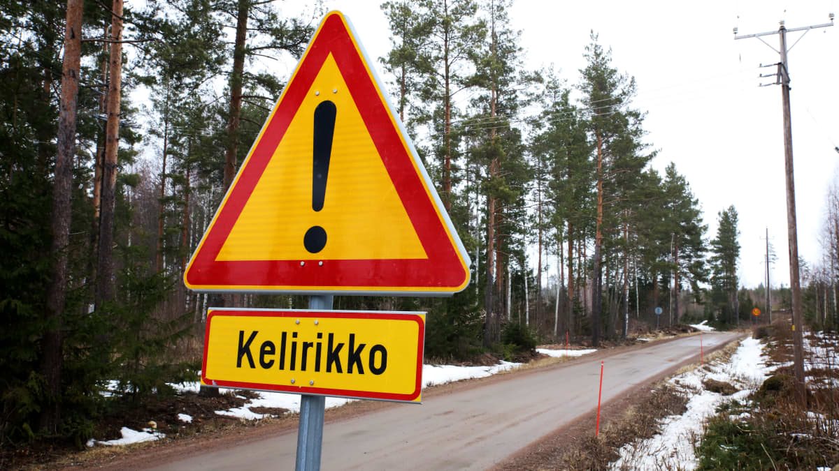 Maantiet huilaavat nyt Hämeessä ennen kelirikkokauden alkua | Yle Uutiset