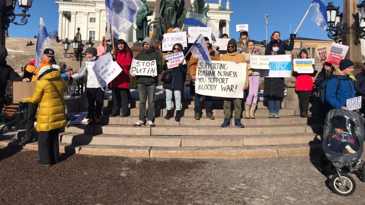 ukrainan tukimielenosoitus senaatinotorilla