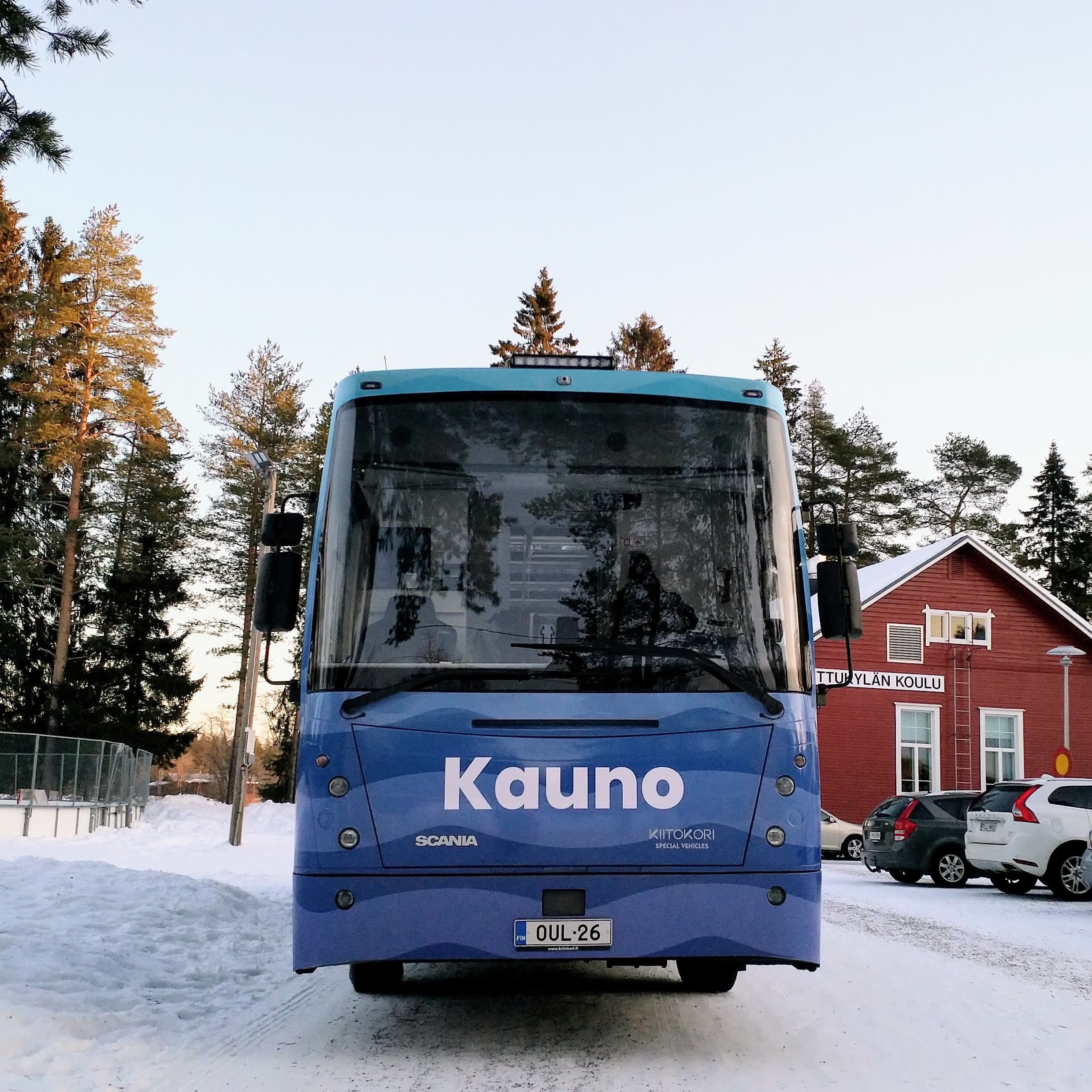 Oulun uusi kirjastoauto sai nimekseen Kauno