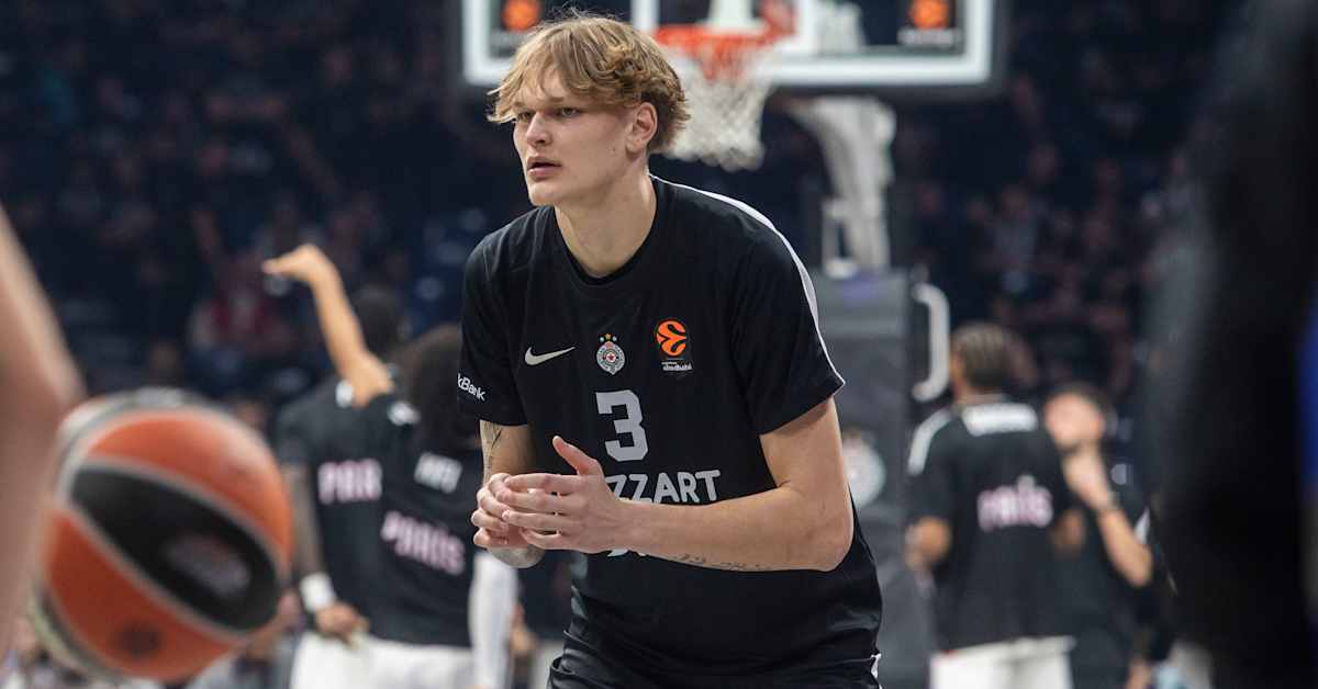 Miikka Muurinen valittiin lukioikäisten maailman tähdistöjoukkueeseen