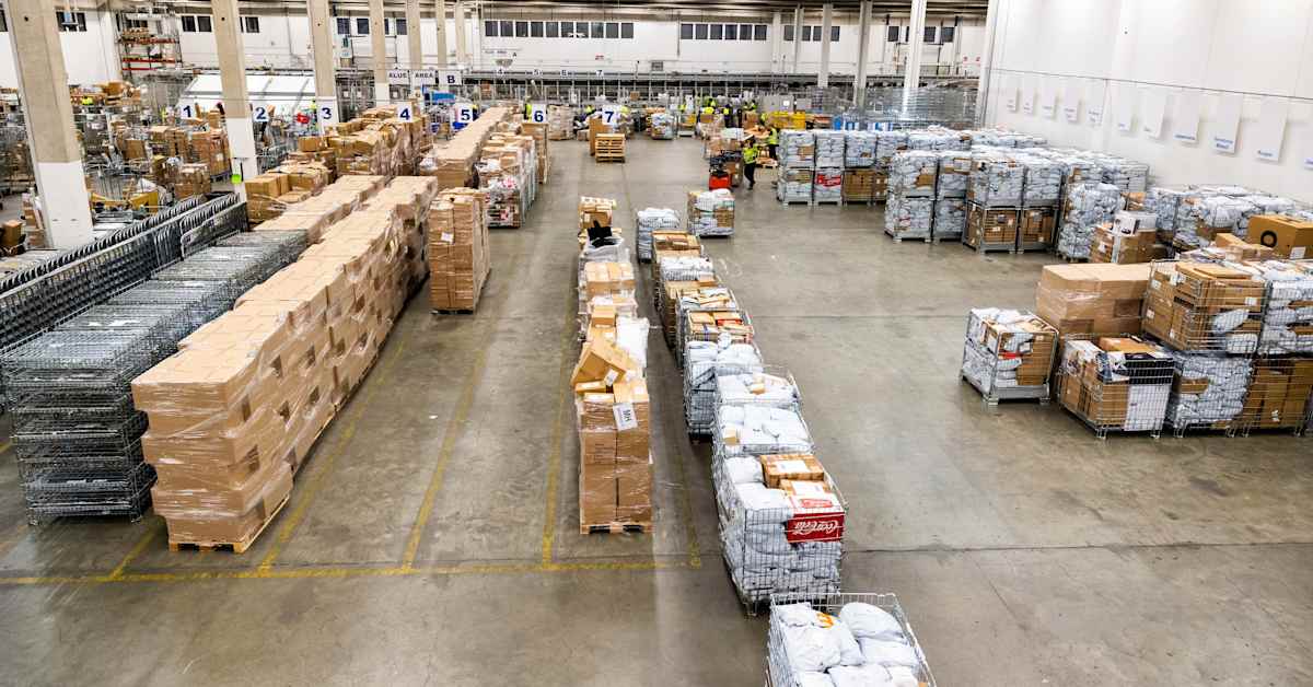 Kiinasta tulee yli 50 miljoonaa pakettia tänä vuonna – ministerin työryhmä alkaa selvittämään ongelmia