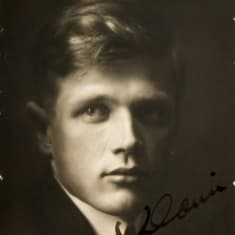 Säveltäjä Uuno Klami 1923.