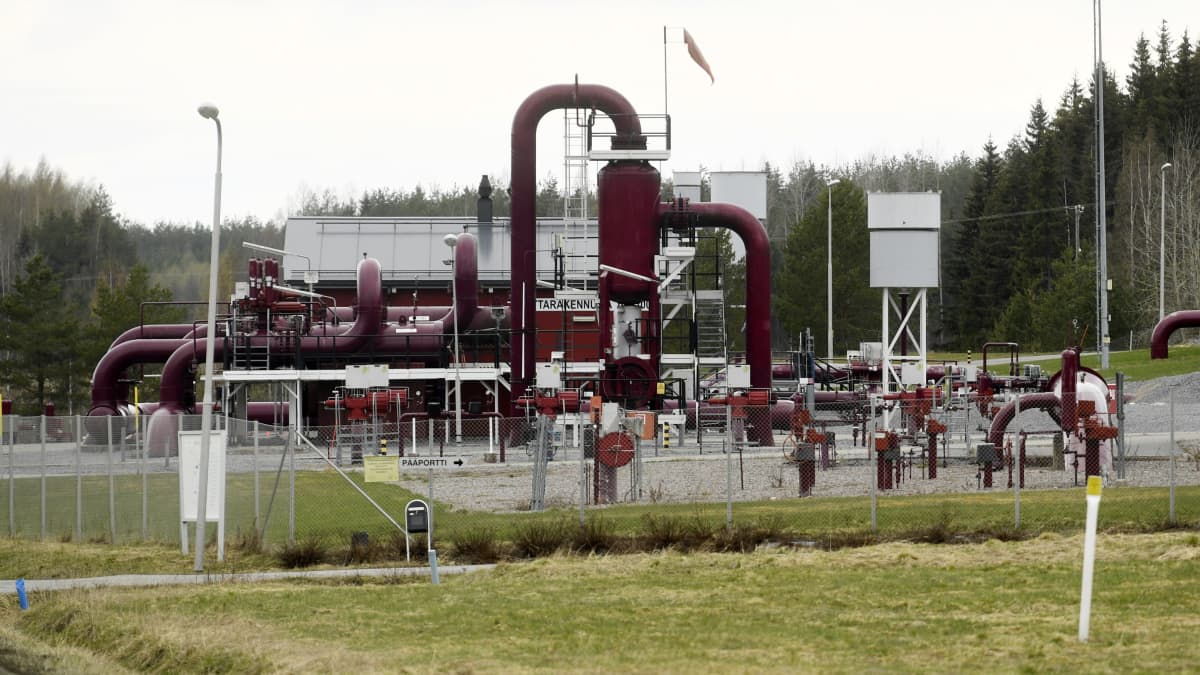 Gasstation i Räikkölä i Imatra den 12 maj 2022.