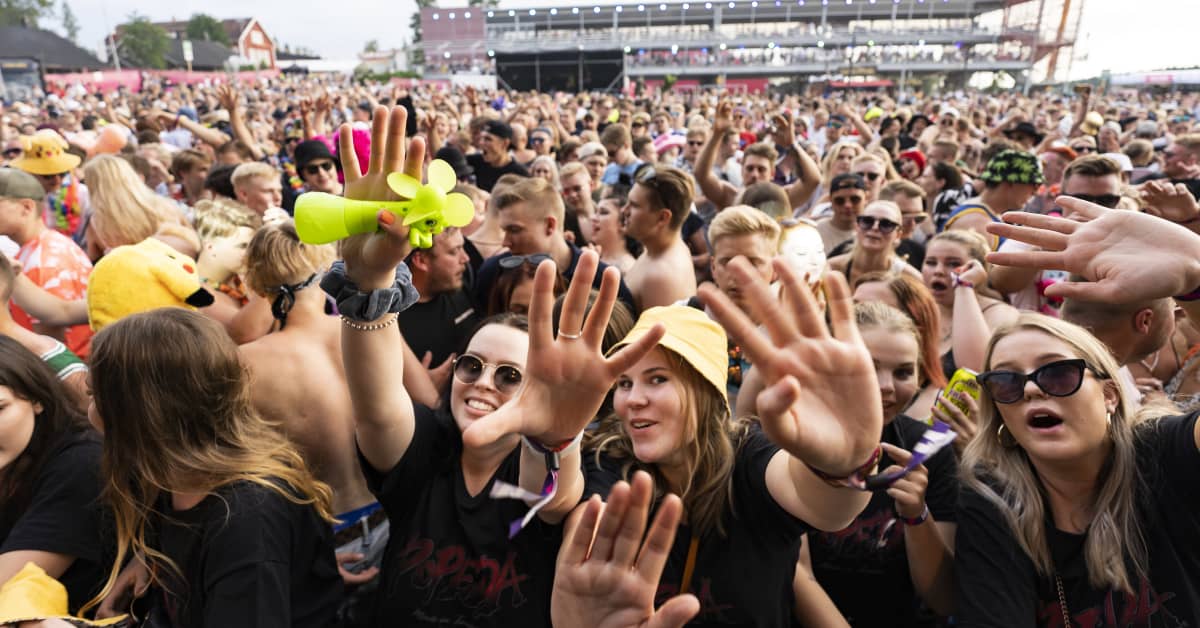 Open-air concerts, lakeside bonfires and urban saunas: How to spend Finnish Midsummer in the city - Vimarsana News