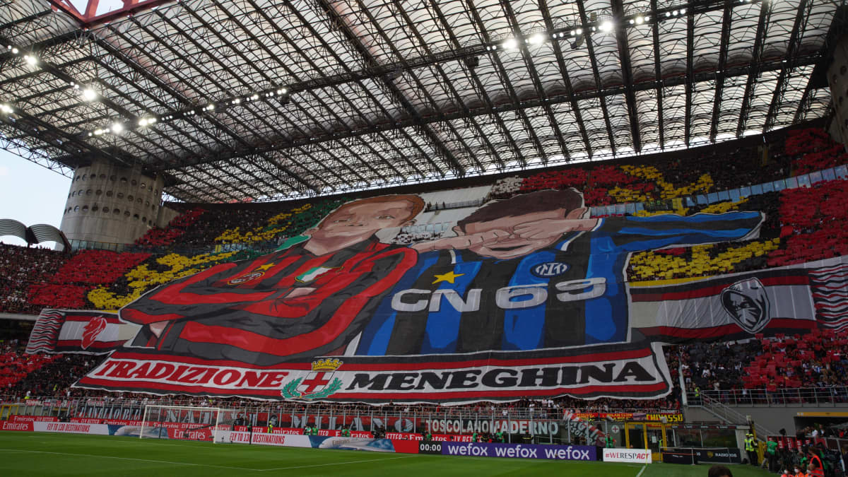 Milanin kannattajien tifo Serie A:n ottelussa Interiä vastaan.