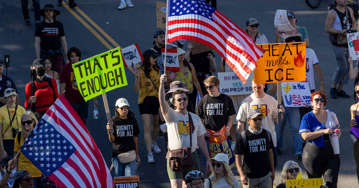 Miljoonien ihmisten odotetaan osoittavan tänään mieltään Trumpia vastaan USA:ssa