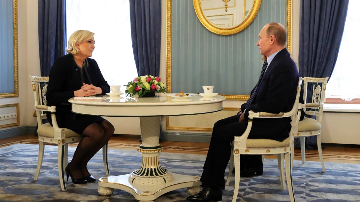 Marine Le Pen ja Vladimir Putin