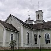 Viitasaaren kirkkorakennus.