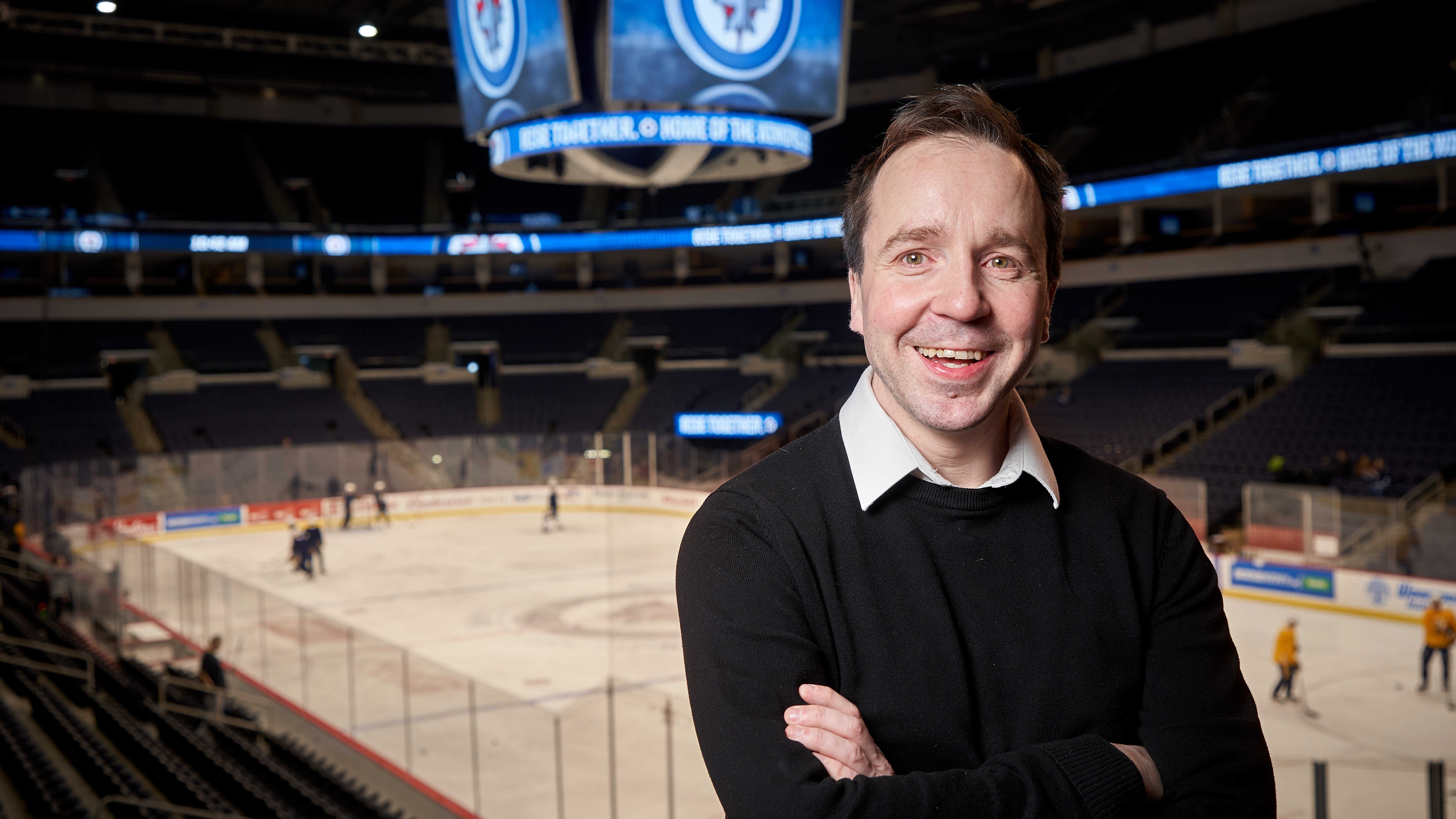Ylen NHL-kirjeenvaihtaja Tommi Seppälä