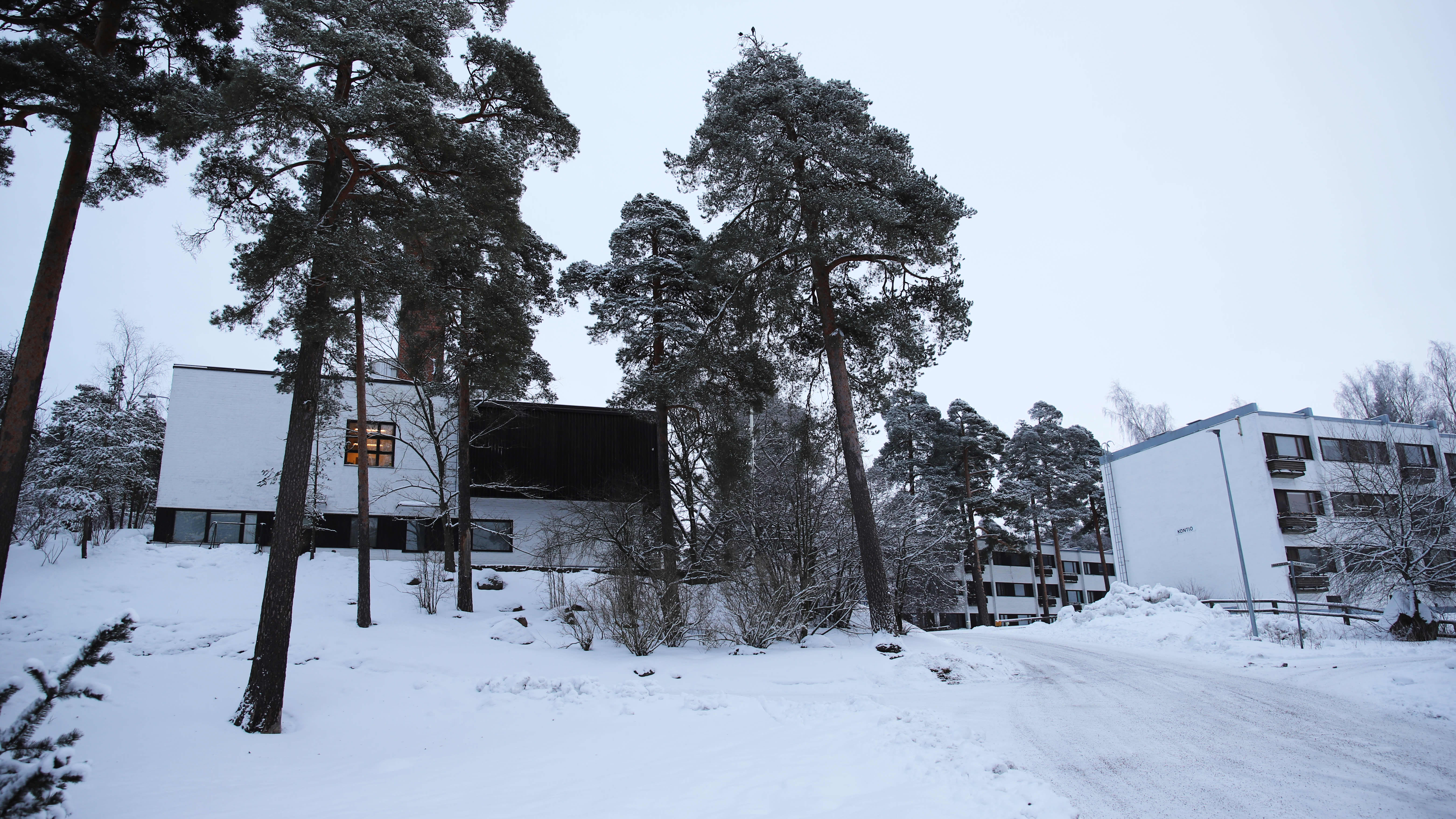 Alvar Aallon sunnittelmia rakennuksia Sunilassa, Kotkassa.