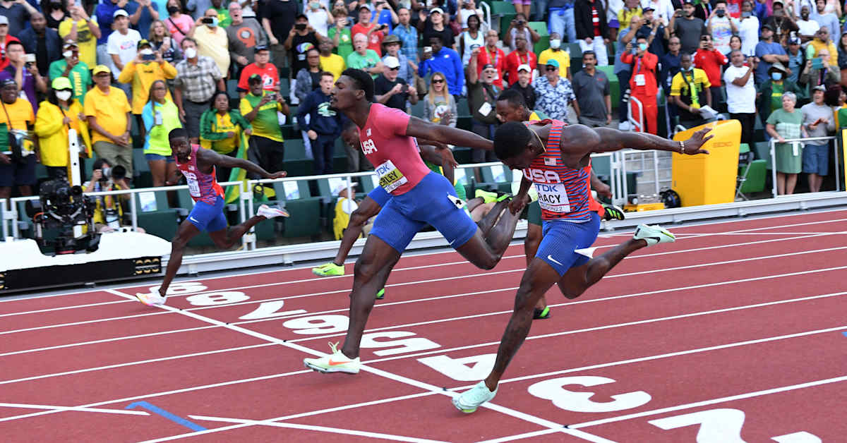 Yhdysvaltain pikajuoksun tähtikaksikko rikkonut dopingsääntöjä – MM-kulta ja -hopea tahriintuvat