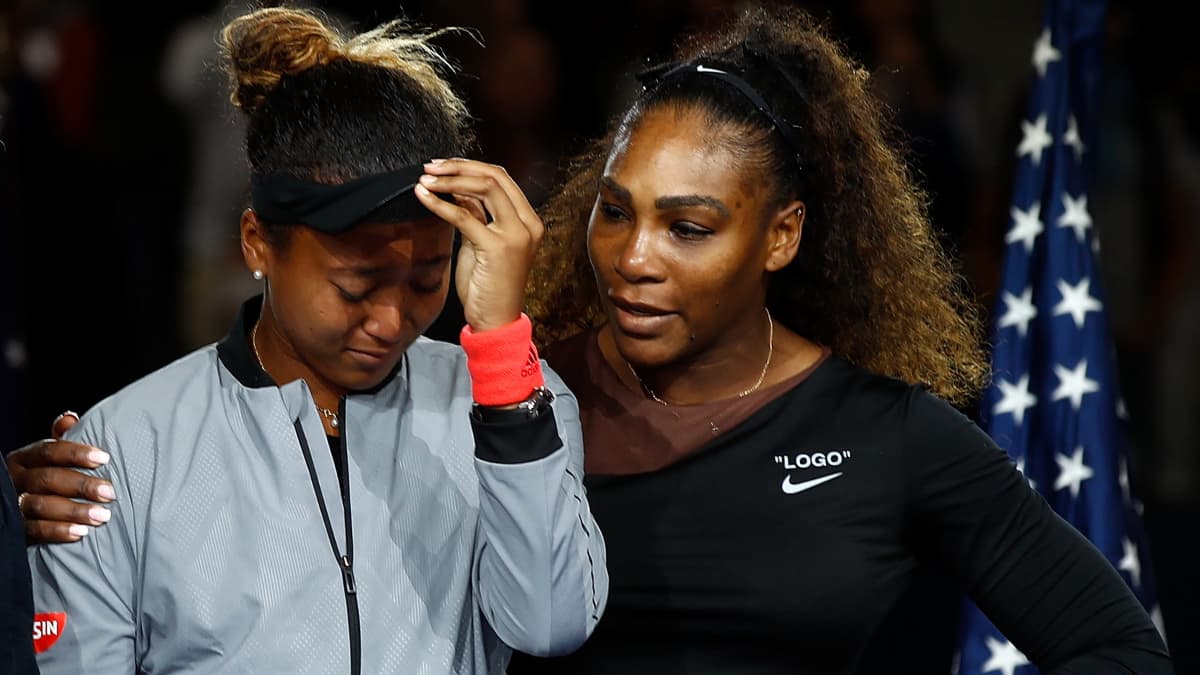 Naomi Osaka ja Serena Williams US Openissa 2019.