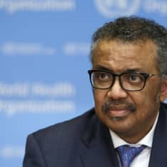 Maailman terveysjärjestö WHO:n pääsihteeri  Tedros Adhanom Ghebreyesus tiedotustilaisuudesssa Genevessä Sveitsissä 17. helmikuuta 2020.