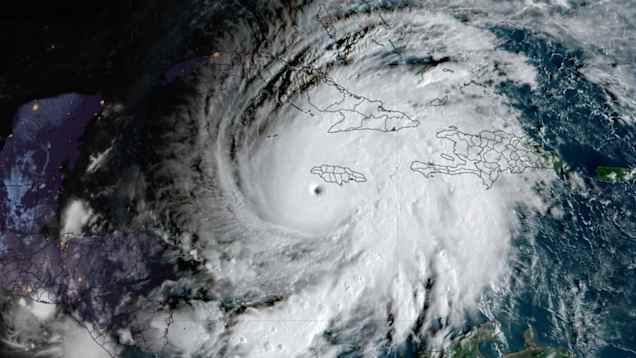 Stormen Melissa på en satellitbild.