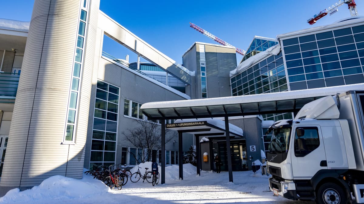 Oulun kaupunginsairaala talvi 2021