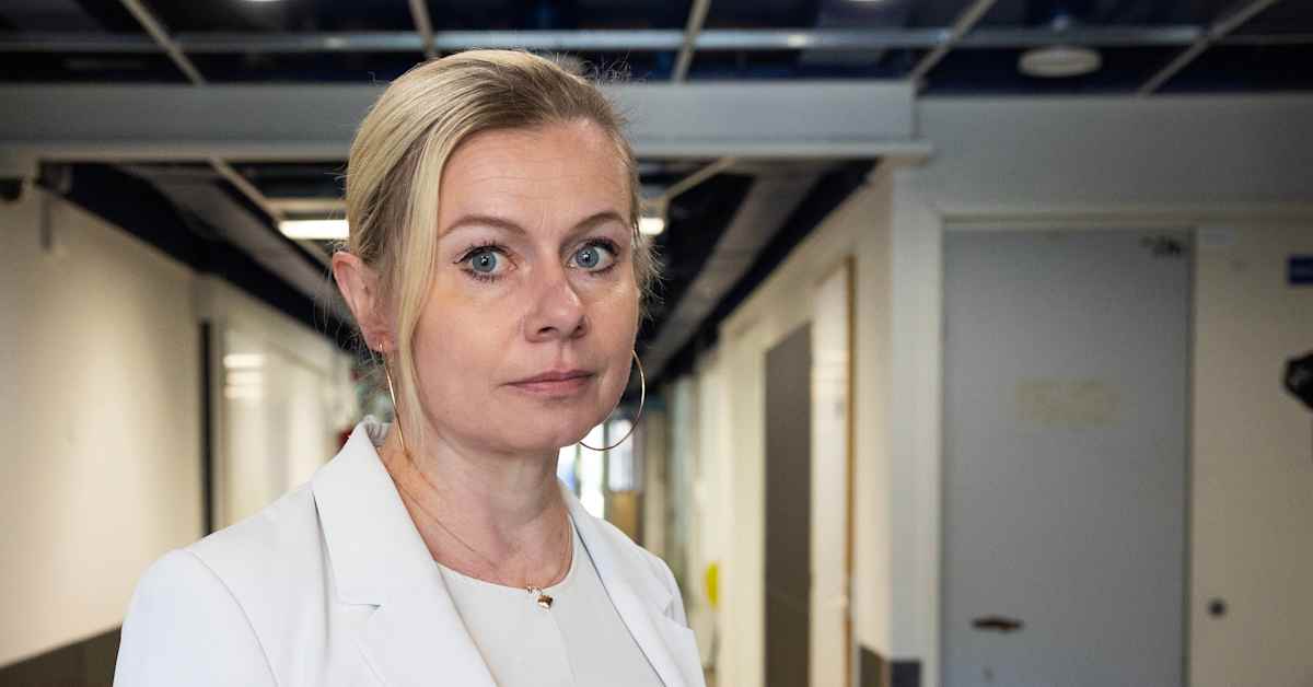 Slow Permit Processes Drive Businesses Away From Europe, Startup Leader Warns