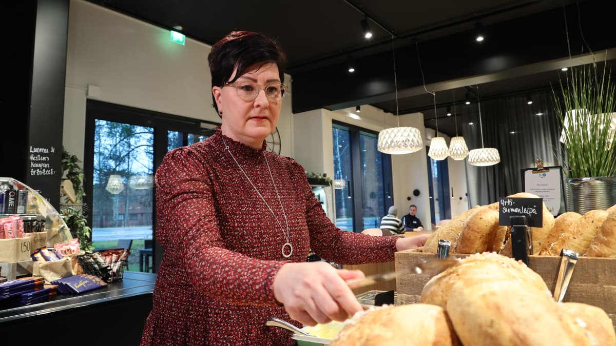 Salaattipöytä, leipäpöytä, lämmin ruoka ja lasillinen maitoa alle kahdella  eurolla – Itä-Suomesta löytyy lähes käsittämätön opiskelijaetu