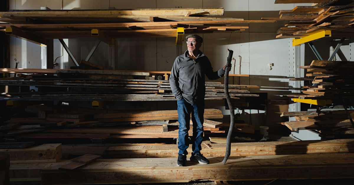 Olli Möttönen voi olla yksi Suomen viimeisistä kelorakentajista: ”Rakennusmateriaalia ei enää saa”