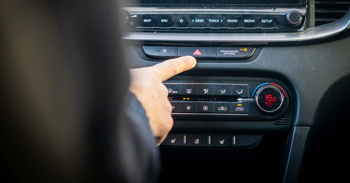 Hätävilkku kertoo, että näit hälytysajoneuvon – sen jälkeen moni autoilija möhlii