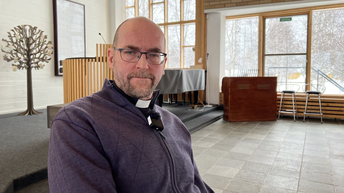 Tuomo Huusko on Inarin kirkkoherra.
