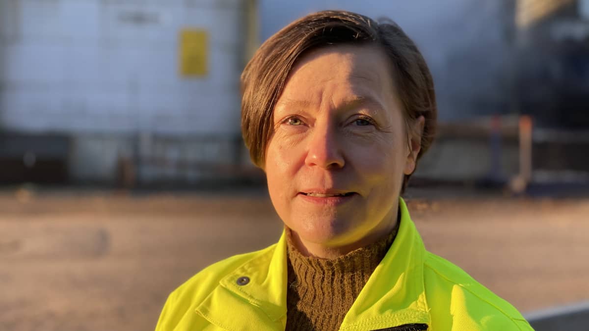 Koskisen Oy:n henkilöstö- ja viestintäpäällikkö Minna Luomalahti