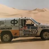 Kalevi Aho Pariisi-Dakar -rallissa vuonna 1990. 