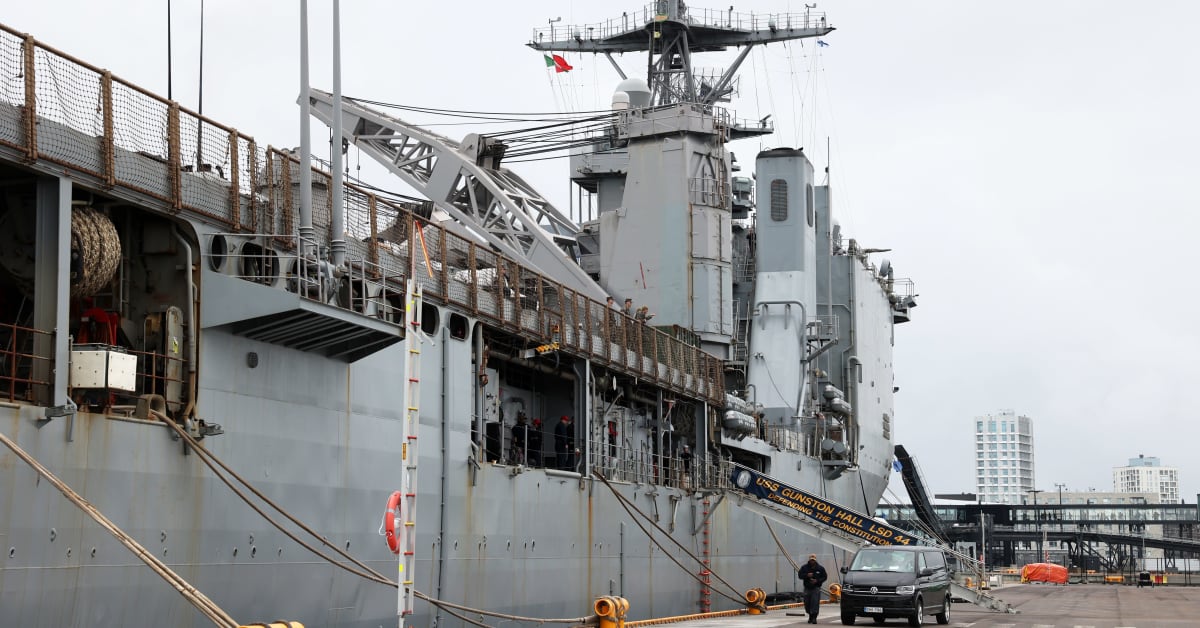 Four Nato warships dock in Helsinki