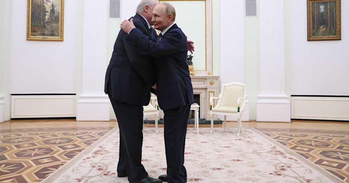 Valko-Venäjän Lukašenka ottaa taas mallia Putinista: kieltää lapsettomuuden markkinoinnin