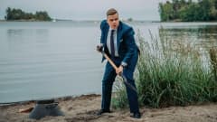 Pysäyttäkää Nyqvist -sarjan näyttelijä Antti Heikkinen.