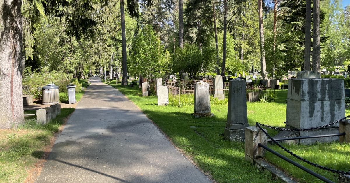 Eemil Halosen tekemä pronssinen patsas anastettiin Kuopion hautausmaalta