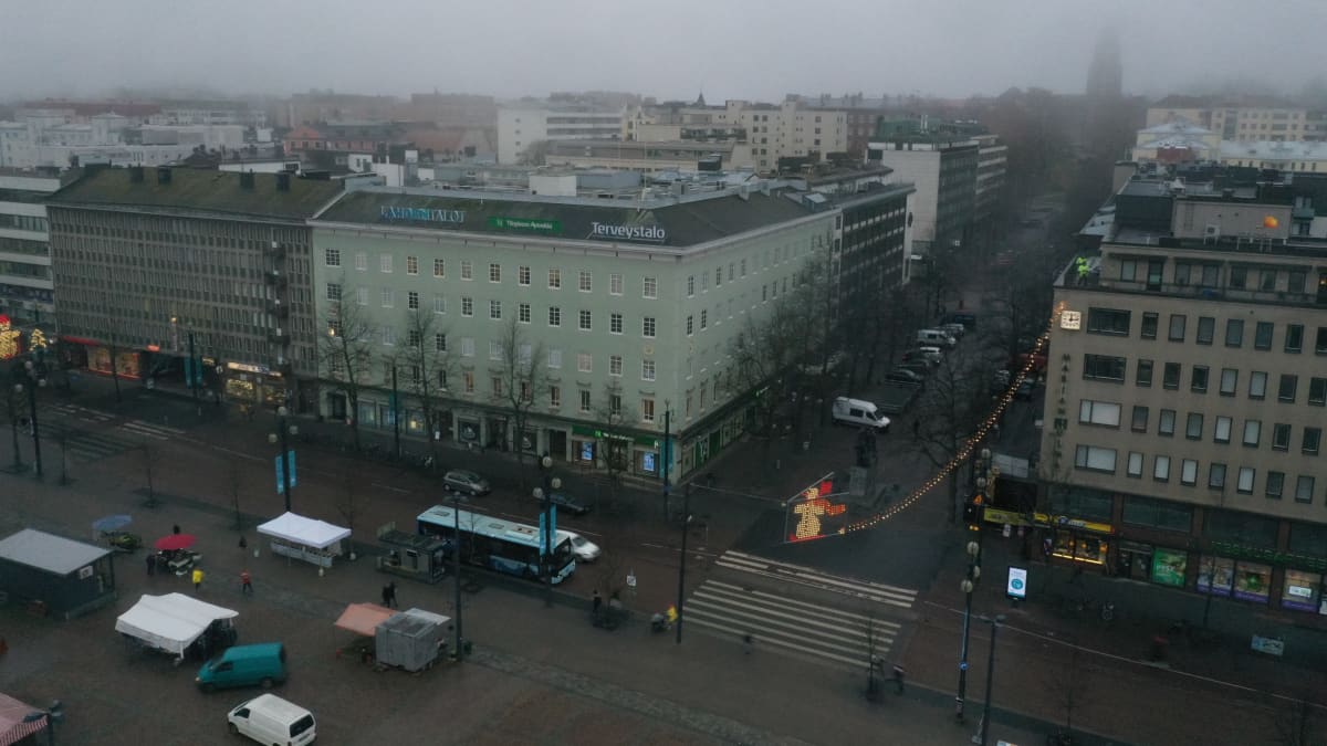 Lahden keskusta ja Mariankatu ilmasta kuvattuna.