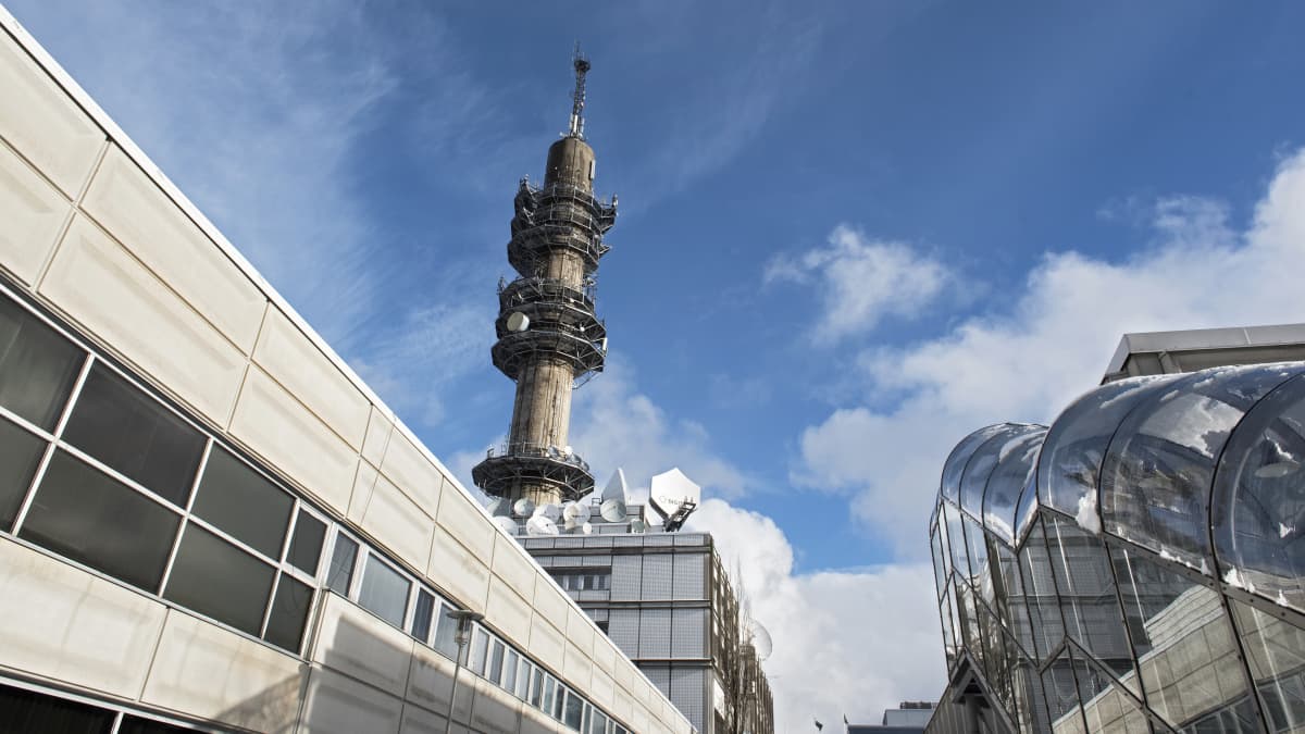 Yleisradio, Radiotalo, Pasilan linkkitorni, lähetyskeskus