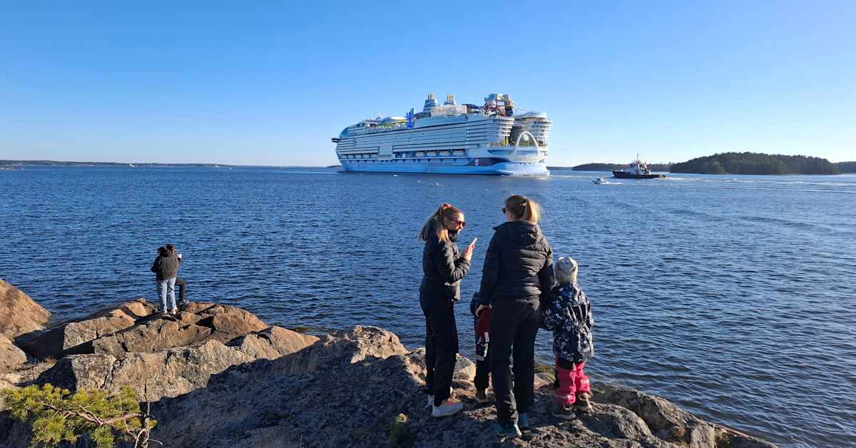 Turussa rakennettava maailman suurin risteilyalus lähti ensimmäiselle koeajolleen