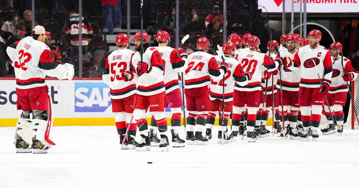 Sebastian Ahon edustama Carolina Hurricanes jyräsi jo voiton päähän jatkopaikasta