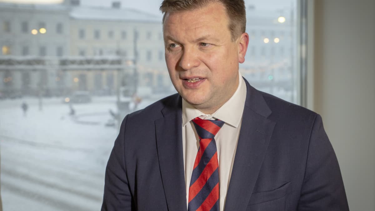 Kehitysyhteistyö- ja ulkomaankauppaministeri Ville Skinnari Ulkoministeriössä Helsingissä.