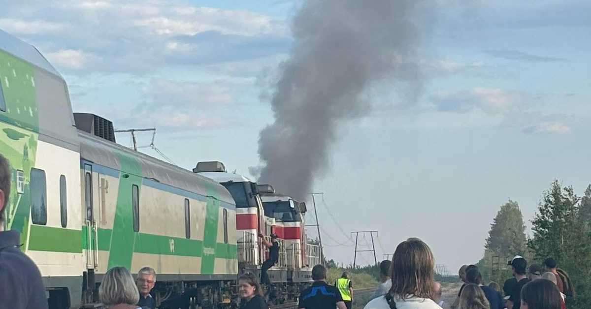 Lokはラップランドから夜の列車で燃え始めました-Corinna Tammenmaa：「私はここに立って蚊になります」|国内