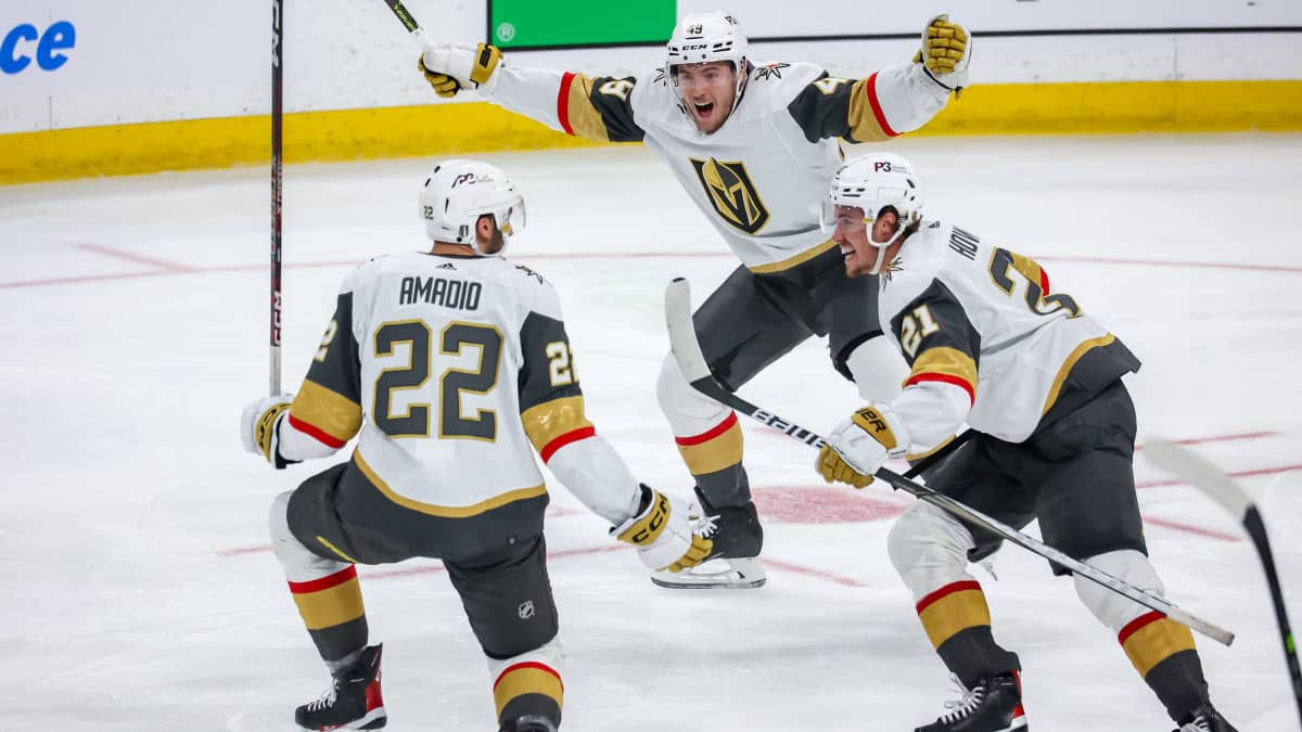 NHL:ssä huimia taistoja: Vegas ratkaisi toisessa jatkoerässä | Yle Urheilu