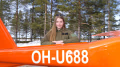 Vilma Hyvärinen, 18, aikoo lentäjäksi – ei pelkää, vaikka koneet eivät nyt lennä eivätkä yhtiöt palkkaa uusia: "Olen halunnut tätä pienestä pitäen"