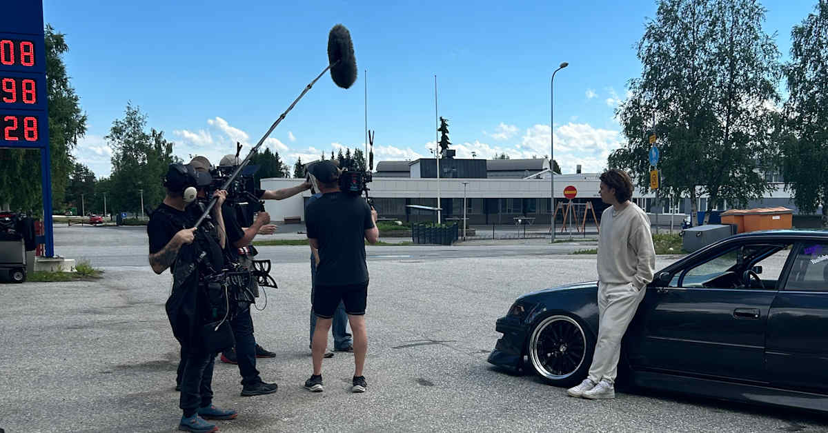 Ylen uudessa komediasarjassa nuori tilallinen päätyy perustamaan spermapankin – tapahtumat sijoittuvat Pohjois-Savoon