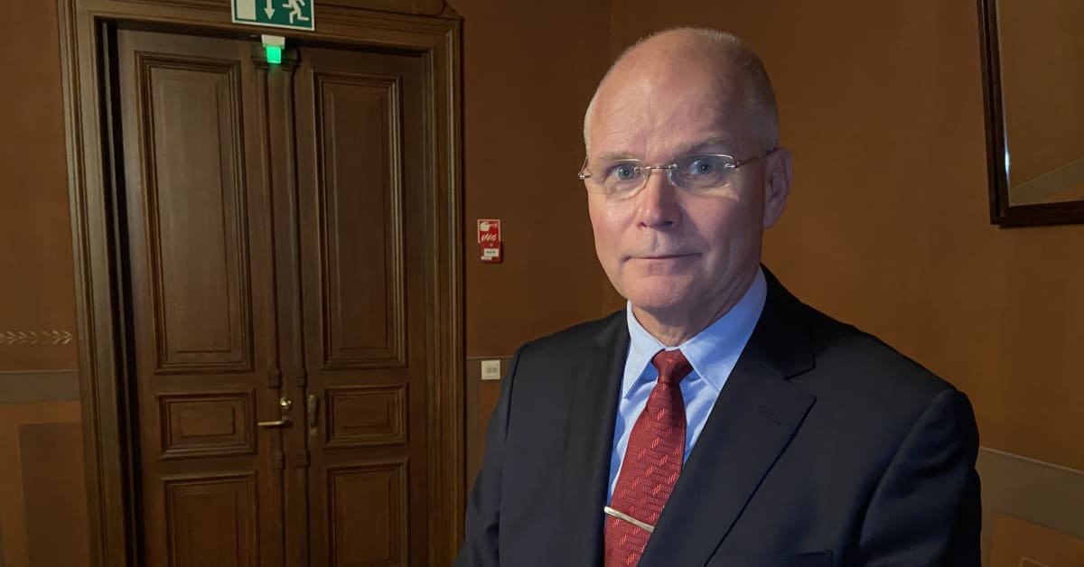 Puolustusvoimien ex-komentaja Jarmo Lindberg pyrkii kokoomuksen vaaliehdokkaaksi –teemoina turvallisuuspolitiikka ja Nato