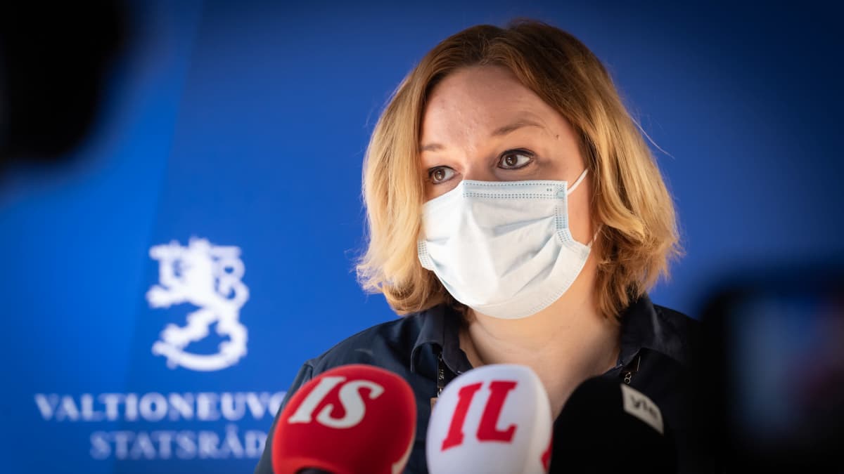 Perhe- ja peruspalveluministeri Krista Kiuru