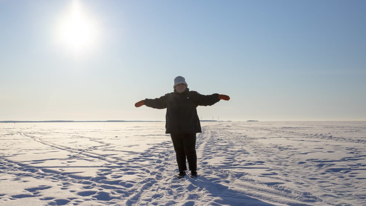 Oululainen Teemu on kärsinyt yksinäisyydestä koko elämänsä ajan. Kuvattu 8.3.2023