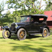 Suomessa kasattu T-mallin Ford vuodelta 1925.
