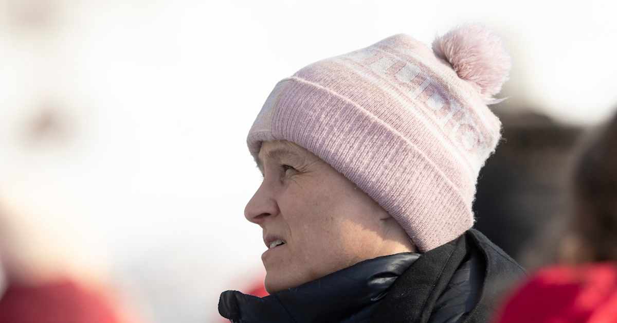 Aino-Kaisa Saarinen Questions the Negative Atmosphere among Female Skiers – 
