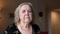 71-vuotias Anja Heinonen katsoo kameraan. 