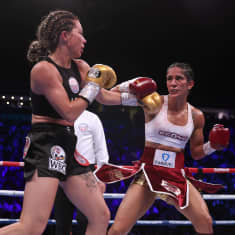 Sarah Mahfoud ja Amanda Serrano.