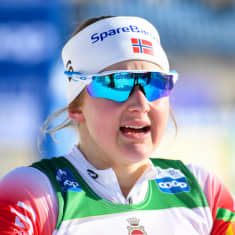 Ingvild Flugstad Östberg Salpausselän kisojen 10 kilometrin perinteisen hiihtotavan kisan jälkeen vuonna 2020.