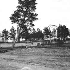 Sevettijärven koulu ja asuntola v. 1968.