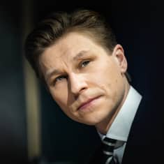 Eduskunnan puolustusvaliokunnan puheenjohtaja Antti Häkkänen (kok.).
