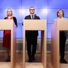Sari Essayah, Riikka Purra, Petteri Orpo ja Anna-Maja Henriksson.